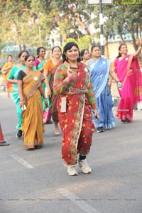 Taneira & Pinkathon's First Saree Run in Hyderabad