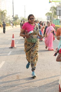 Taneira & Pinkathon's First Saree Run in Hyderabad