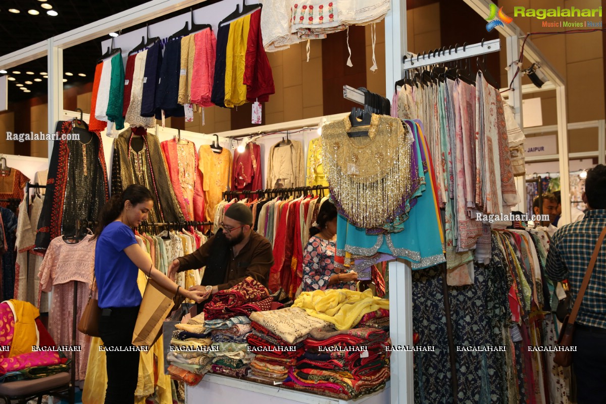 Sutraa Fashion Exhibition Begins at HICC Novotel