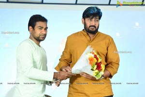 Journalist Movie Press Meet