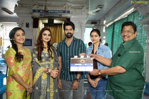 Naveen Chandra-Smruthi Venkat Film Opening