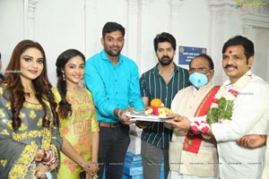 Naveen Chandra-Smruthi Venkat Film Opening