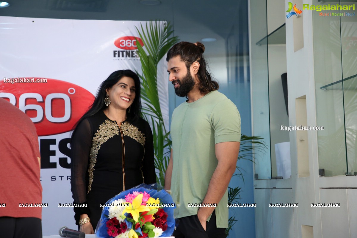 360 Degrees Fitness Launches Website and Ultimate Weight Loss Challenge With Vijay Deverakonda