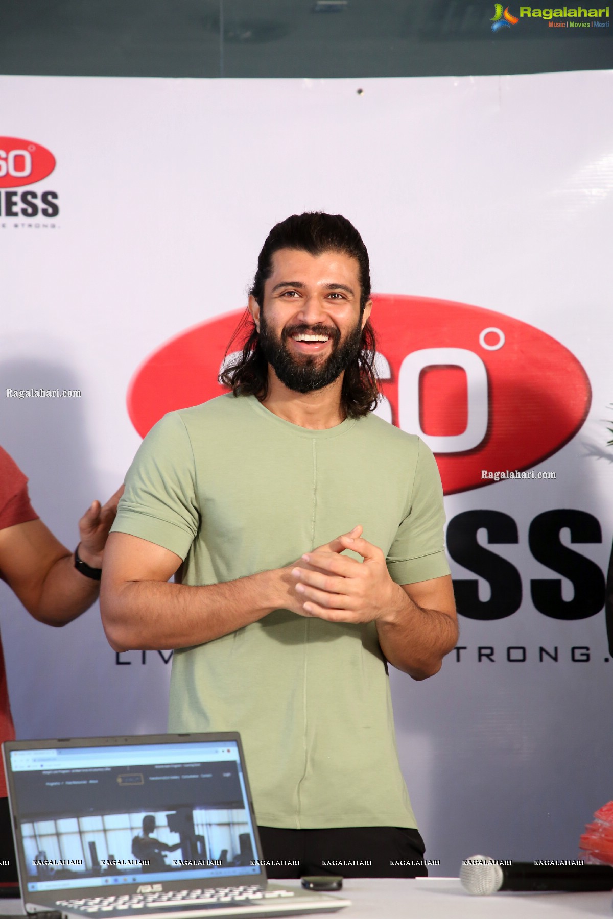 360 Degrees Fitness Launches Website and Ultimate Weight Loss Challenge With Vijay Deverakonda