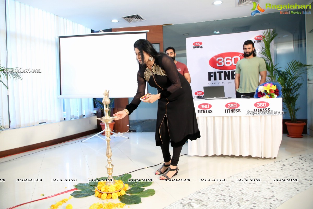 360 Degrees Fitness Launches Website and Ultimate Weight Loss Challenge With Vijay Deverakonda