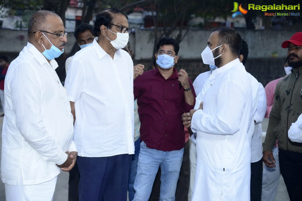 Celebs Pay Homage to Producer Doraswamy Raju