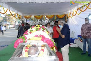 Celebs Pay Homage to Producer Doraswamy Raju