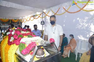 Celebs Pay Homage to Producer Doraswamy Raju