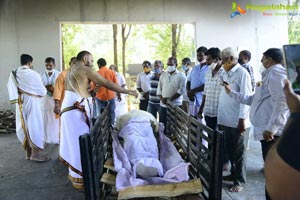 Celebs Pay Homage to Producer Doraswamy Raju