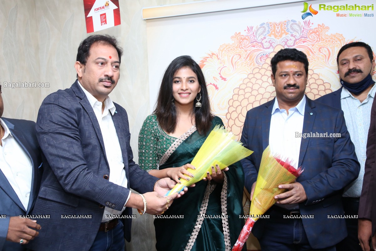 Fortune 99 Homes Branch Office Opening by Actress Anjali