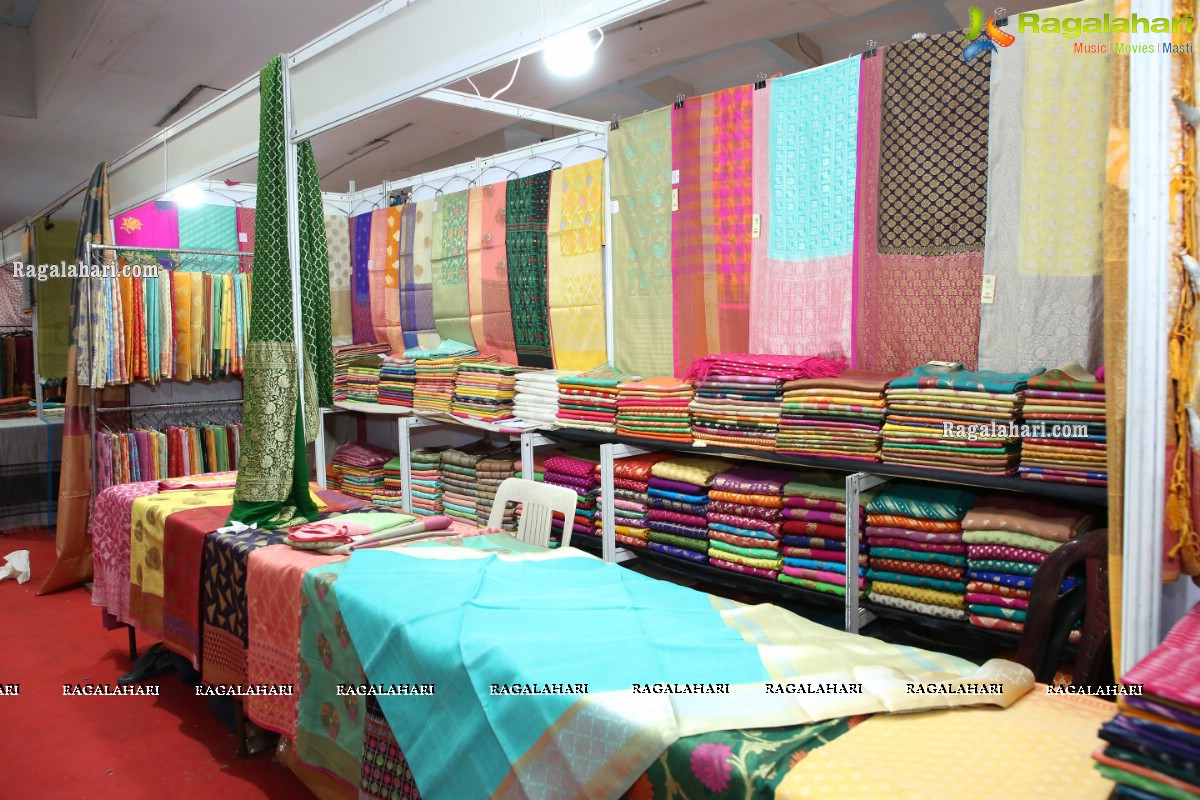 National Silk Expo-2021 Begins at Sri Satya Sai Nigamagamam