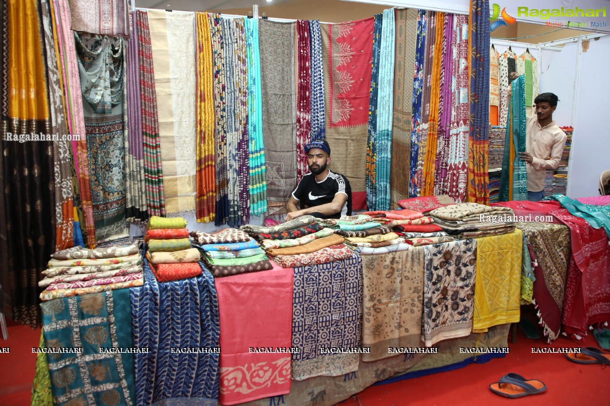 National Silk Expo-2021 Begins at Sri Satya Sai Nigamagamam