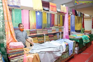 National Silk Expo-2021 Begins at Sri Satya Sai Nigamagamam