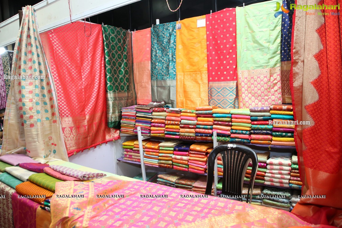 National Silk Expo-2021 Begins at Sri Satya Sai Nigamagamam