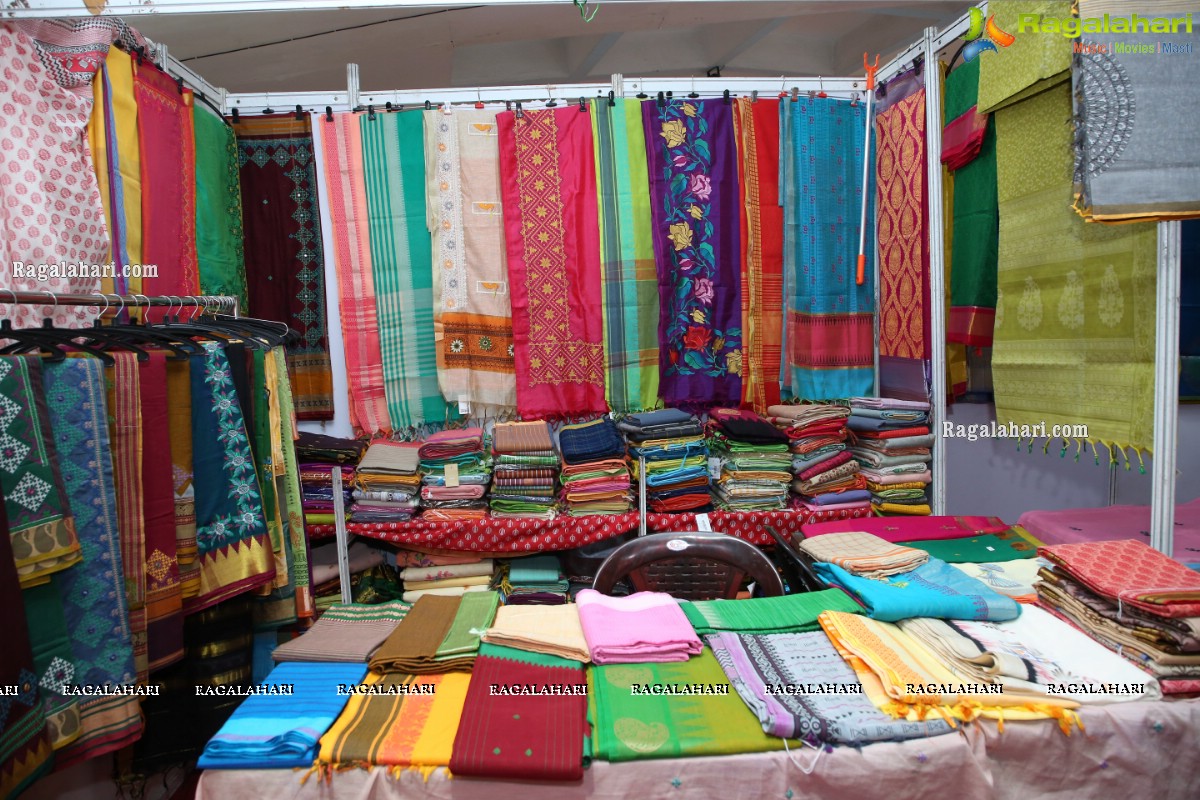 National Silk Expo-2021 Begins at Sri Satya Sai Nigamagamam