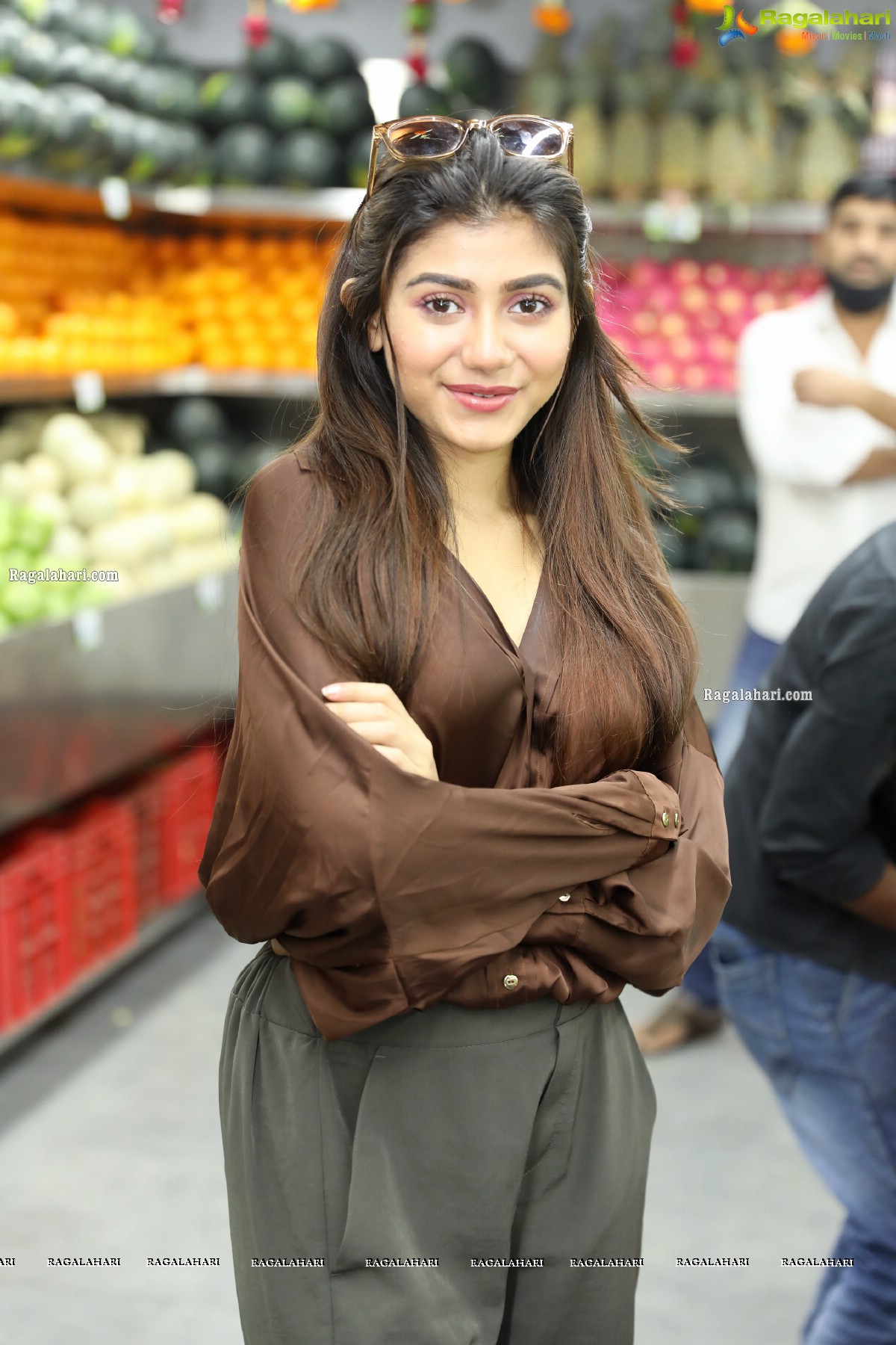 Pure-O-Naturals Fruits and Vegetables 28th Outlet Launch
