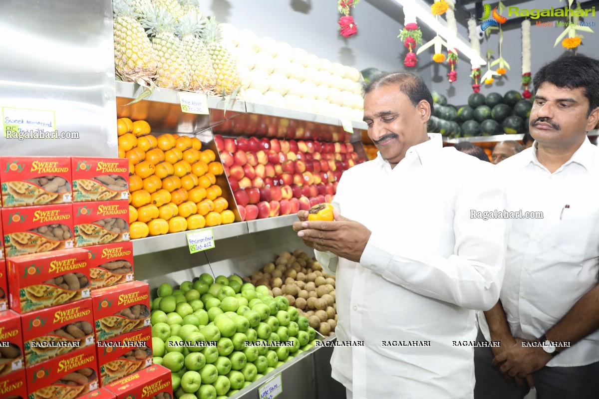 Pure-O-Naturals Fruits and Vegetables 28th Outlet Launch