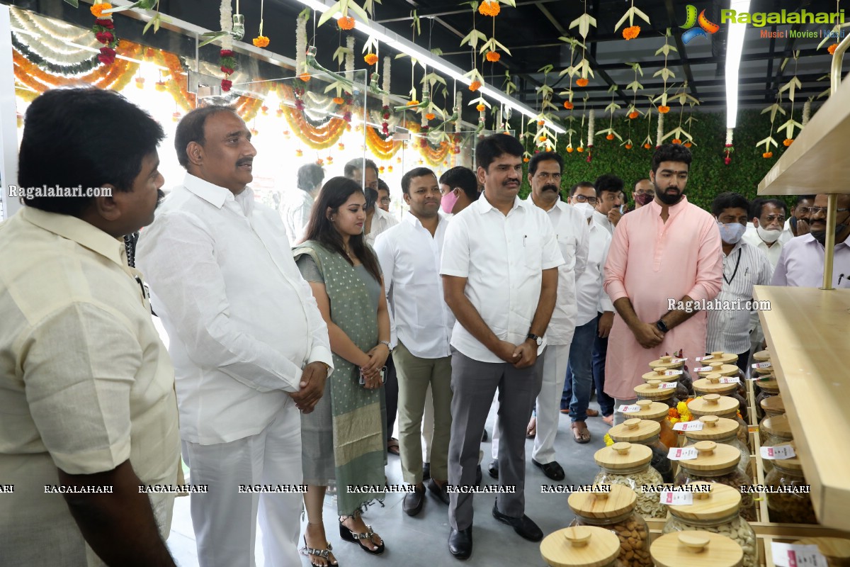 Pure-O-Naturals Fruits and Vegetables 28th Outlet Launch