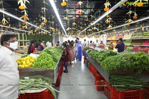 Pure-O-Naturals Fruits and Vegetables 28th Outlet Launch