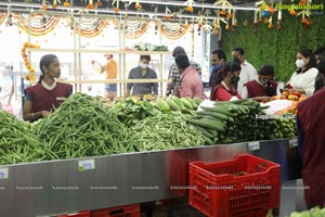 Pure-O-Naturals Fruits and Vegetables 28th Outlet Launch