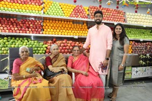 Pure-O-Naturals Fruits and Vegetables 28th Outlet Launch