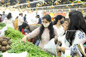 Pure-O-Naturals Fruits and Vegetables 28th Outlet Launch