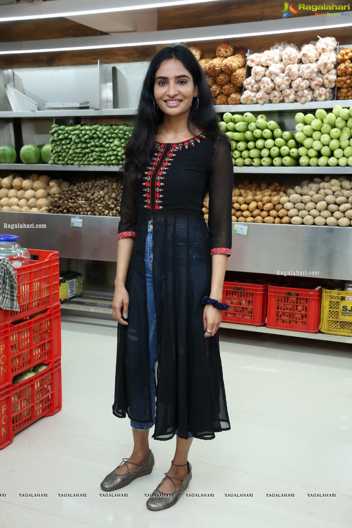 Pure-O-Naturals Fruits and Vegetables 25th Outlet Launch