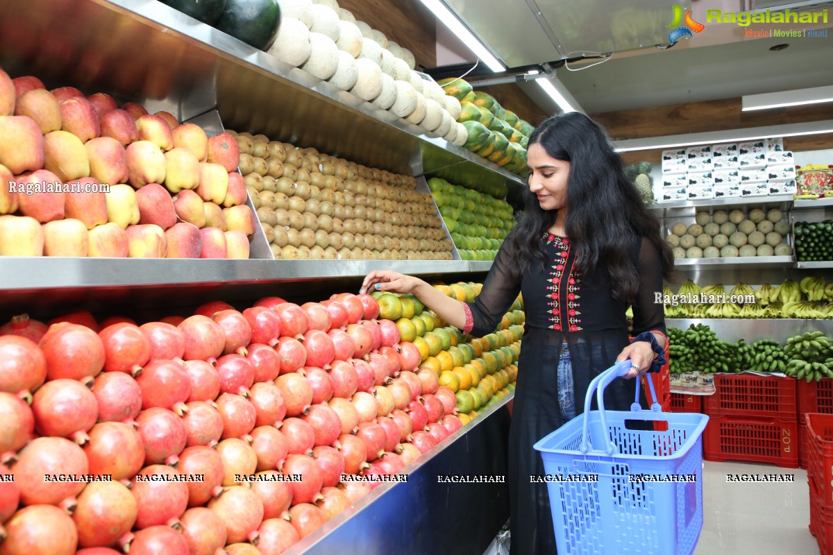 Pure-O-Naturals Fruits and Vegetables 25th Outlet Launch