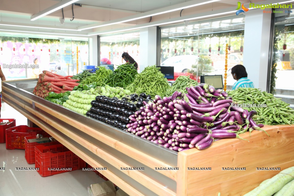 Pure-O-Naturals Fruits and Vegetables 25th Outlet Launch