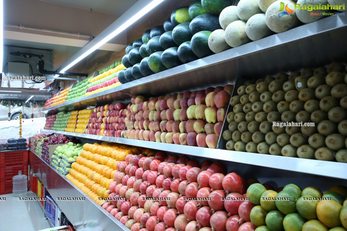 Pure-O-Naturals Fruits and Vegetables 25th Outlet Launch