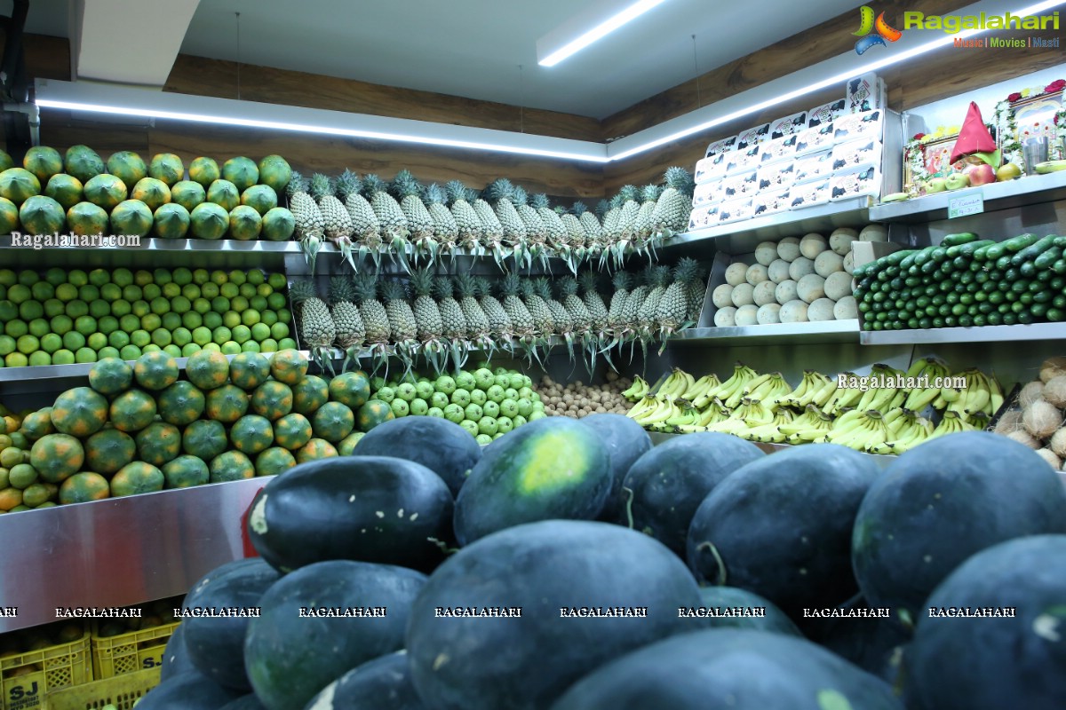 Pure-O-Naturals Fruits and Vegetables 25th Outlet Launch