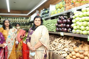 Pure-O-Naturals Fruits and Vegetables 25th Outlet Launch