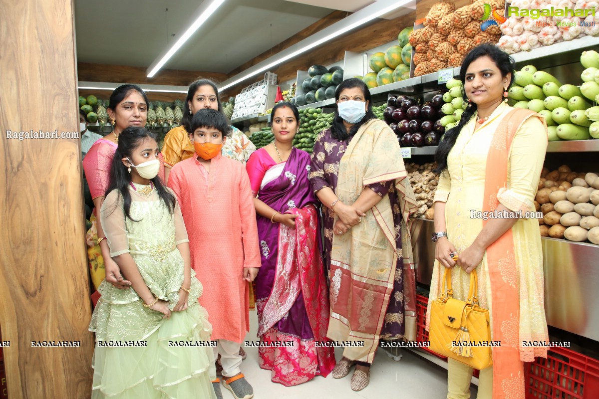 Pure-O-Naturals Fruits and Vegetables 25th Outlet Launch