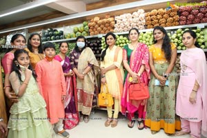 Pure-O-Naturals Fruits and Vegetables 25th Outlet Launch