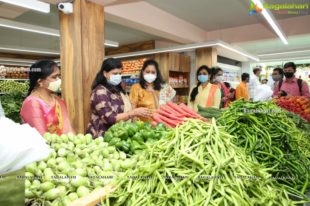 Pure-O-Naturals Fruits and Vegetables 25th Outlet Launch