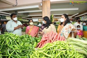 Pure-O-Naturals Fruits and Vegetables 25th Outlet Launch