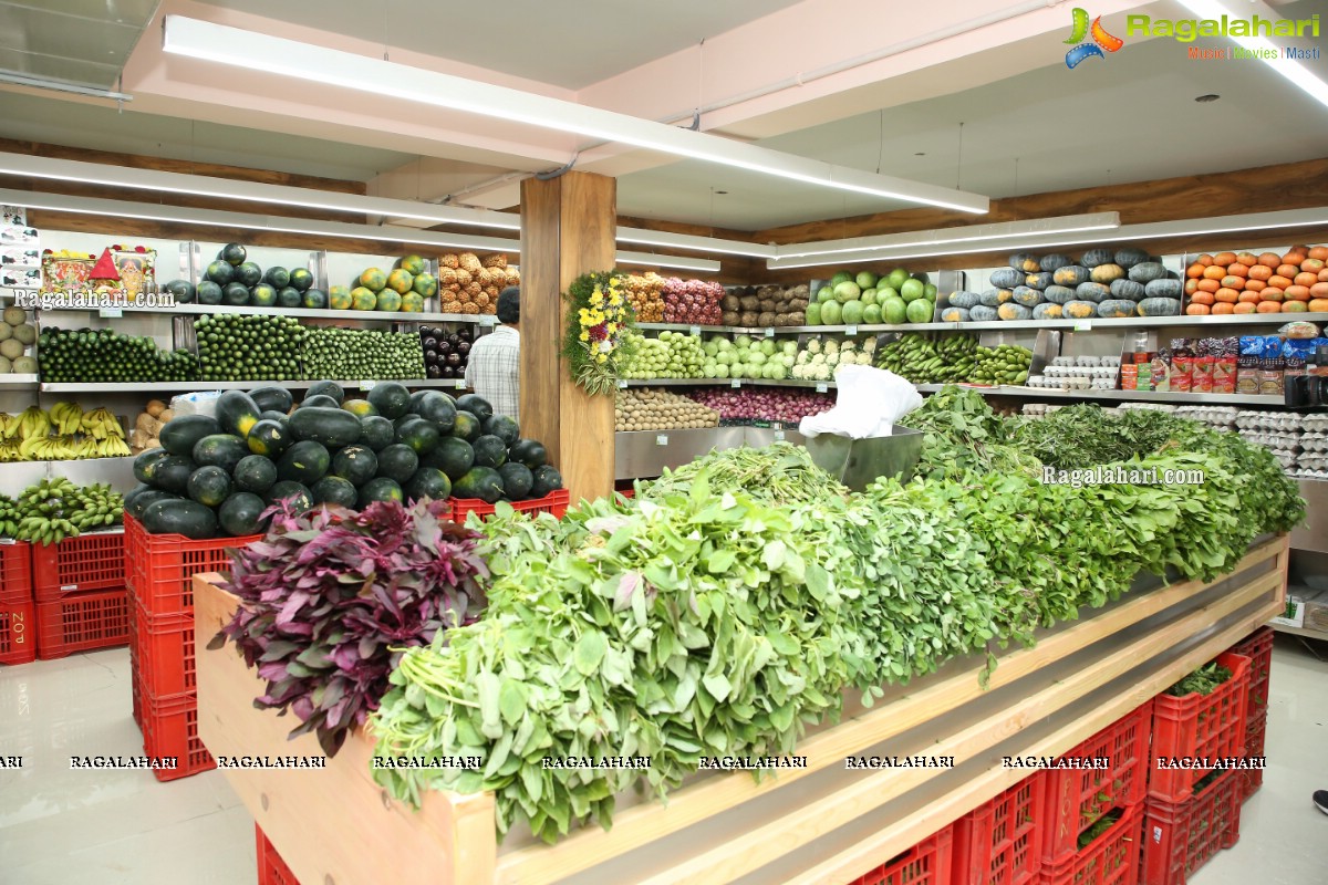 Pure-O-Naturals Fruits and Vegetables 25th Outlet Launch