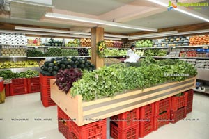 Pure-O-Naturals Fruits and Vegetables 25th Outlet Launch