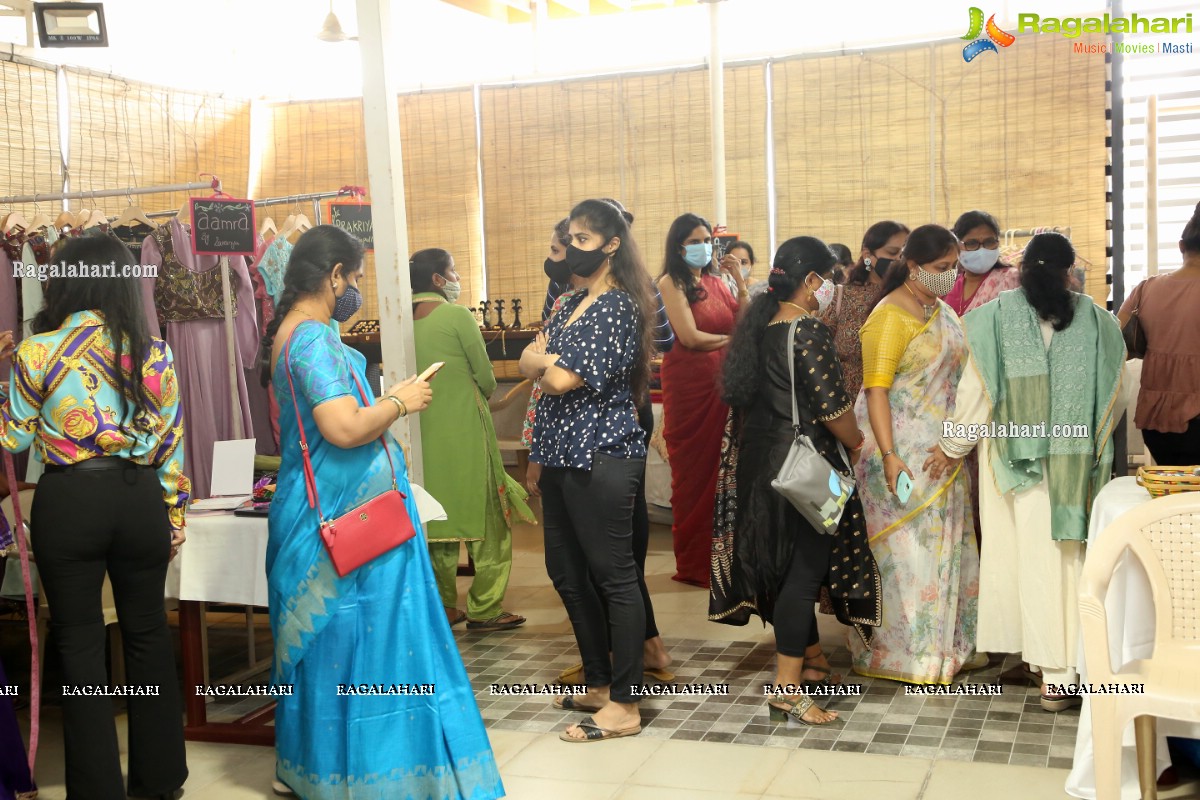 Vastraabharanam Exhibition of Jewellery and Clothing Kicks Off at Yuktalaya, Madhapur, Hyderabad