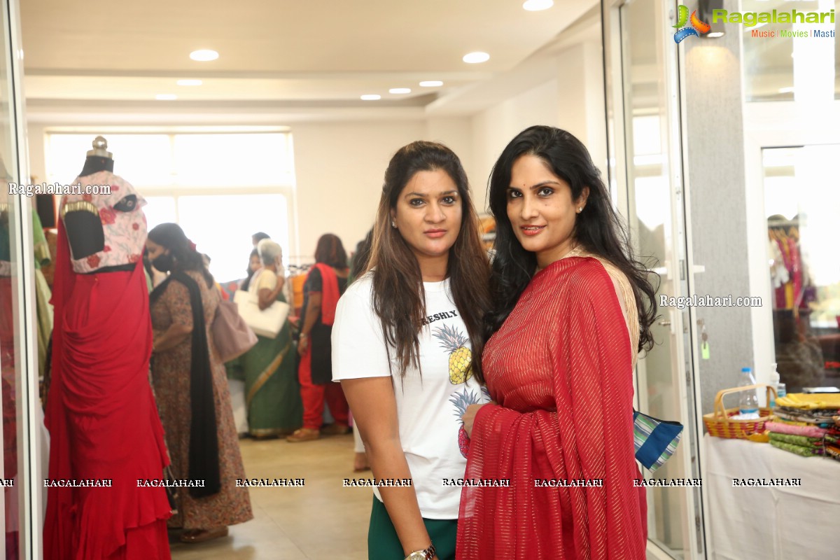 Vastraabharanam Exhibition of Jewellery and Clothing Kicks Off at Yuktalaya, Madhapur, Hyderabad