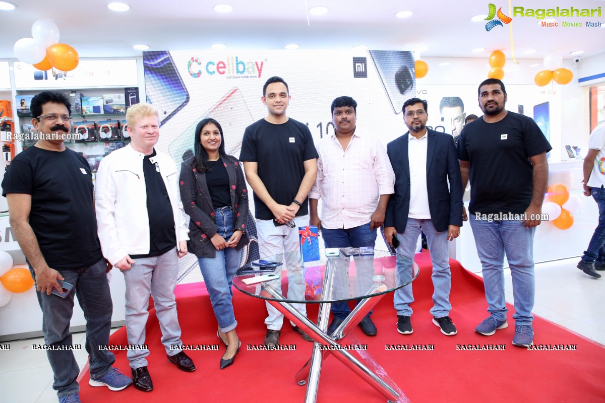Xiaomi Mi 10i New Mobile Launch in Hyderabad by Mannara Chopra at Cellbay Store, Gachibowli