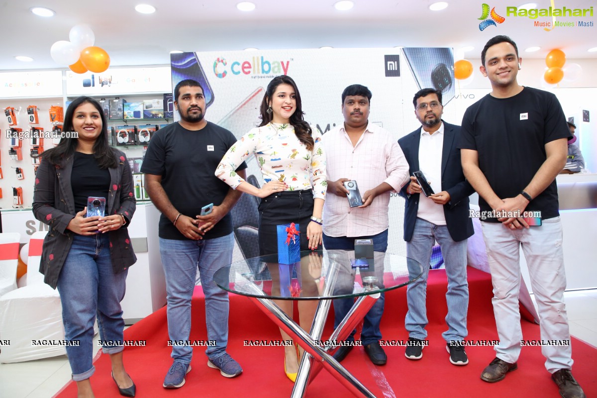 Xiaomi Mi 10i New Mobile Launch in Hyderabad by Mannara Chopra at Cellbay Store, Gachibowli