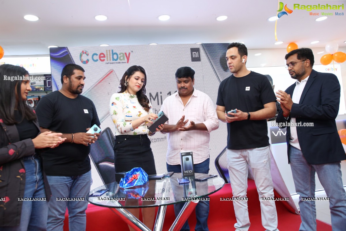 Xiaomi Mi 10i New Mobile Launch in Hyderabad by Mannara Chopra at Cellbay Store, Gachibowli