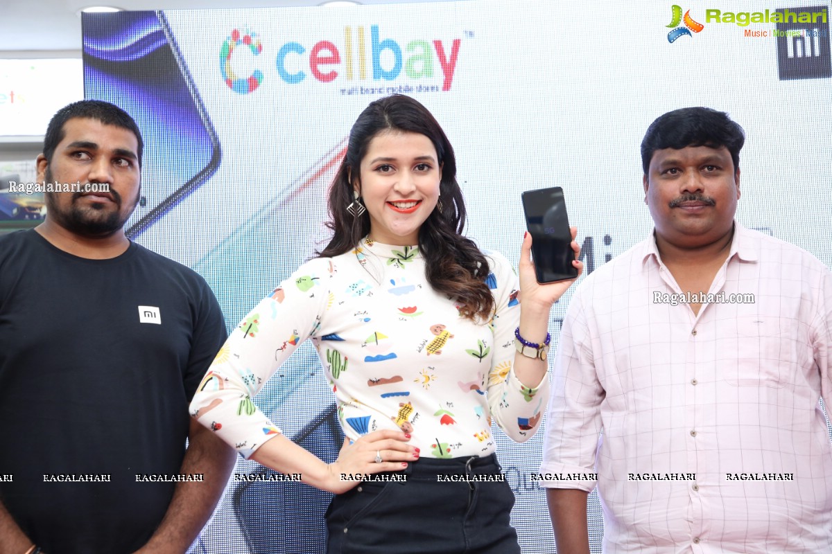 Xiaomi Mi 10i New Mobile Launch in Hyderabad by Mannara Chopra at Cellbay Store, Gachibowli