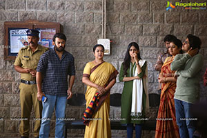 Gaalivaana Movie On Location Stills