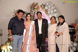 Mrs India Telangana Indu Receives a Grand Party at Home