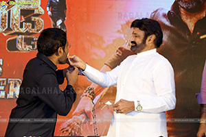 Veera Simha Reddy 'Veera Mass Blockbuster' Success Meet