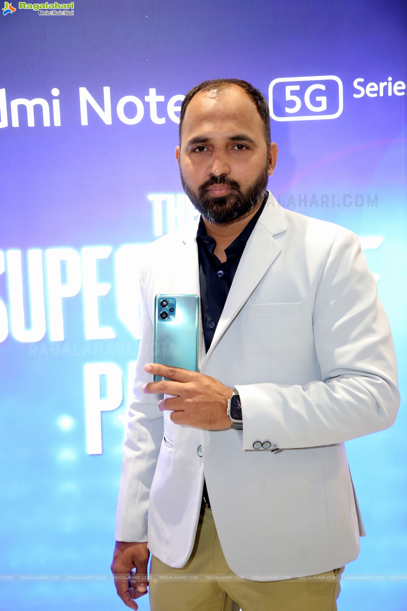 Redmi Note 12 5G Series Launch at Bajaj Electronics, Inorbit Mall