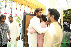 Sharwanand-Rakshita's Engagement Photos