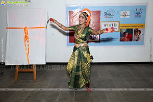 Inauguration of Vivid Art Exhibition by Nawab Mir Nasir Ali 